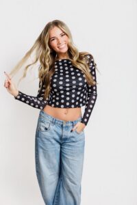 Professional portrait of Missoula lady after Drybar blowout